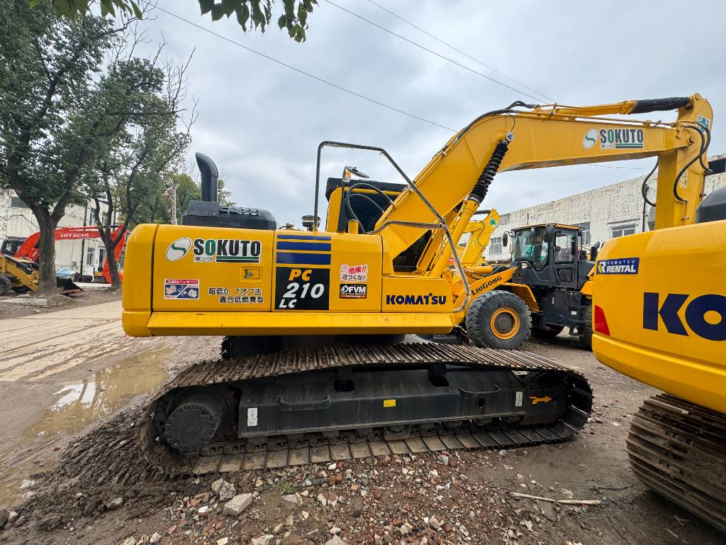 Komatsu PC 210 LC-8 - Crawler excavator: picture 1 Komatsu PC 210 LC-8 - Crawler excavator: picture 1