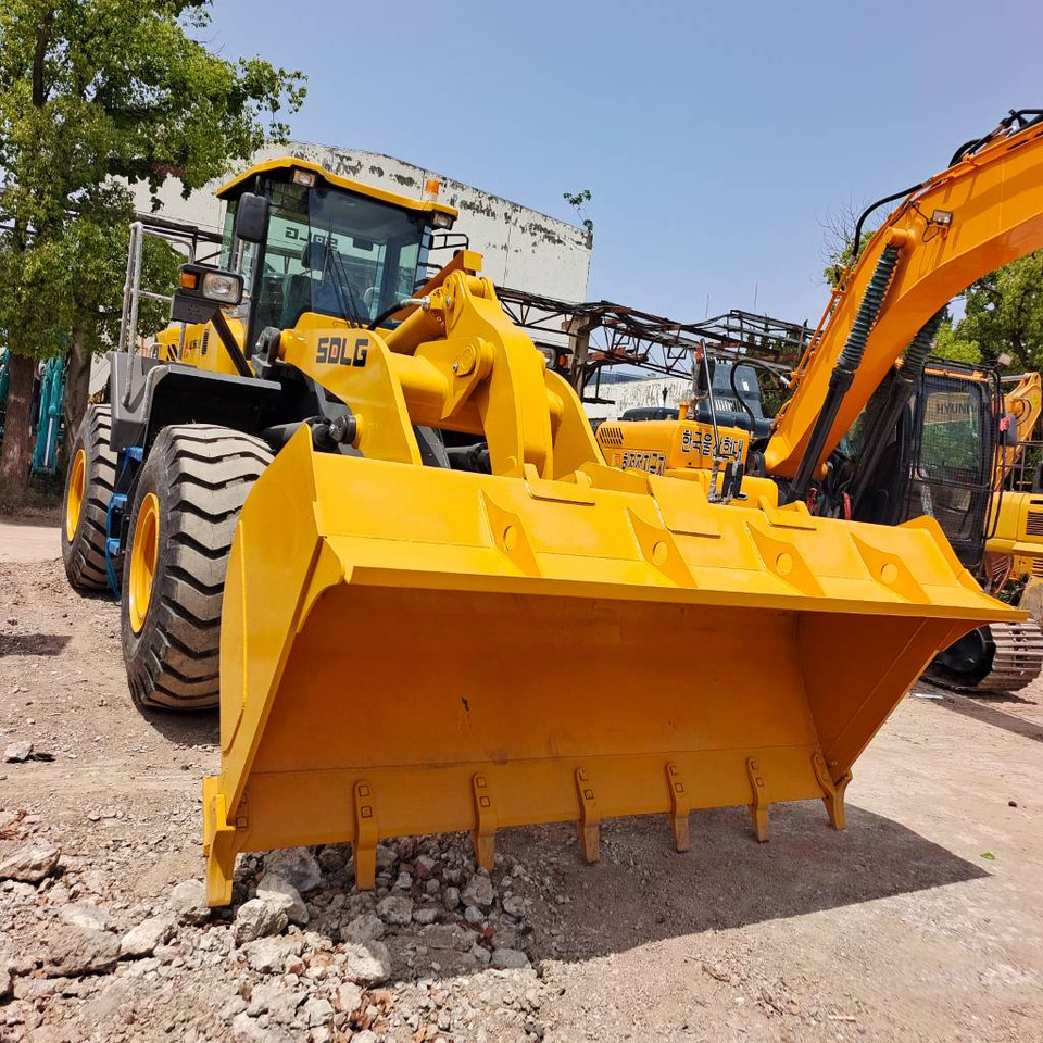 Wheel loader SDLG 956L: picture 8