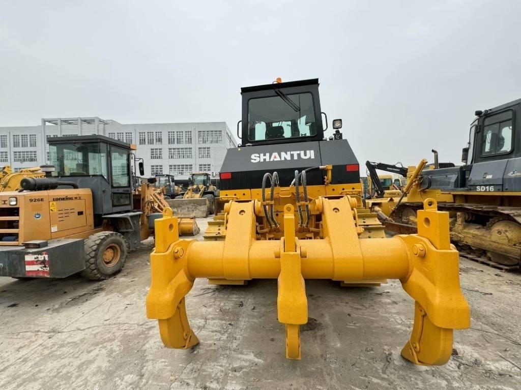 Shantui SD 22 - Crawler excavator: picture 2 Shantui SD 22 - Crawler excavator: picture 2