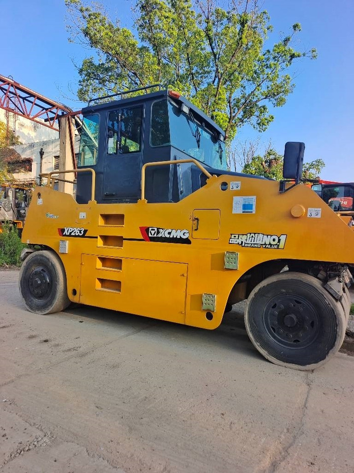 XCMG XP 263 - Pneumatic roller: picture 4 XCMG XP 263 - Pneumatic roller: picture 4