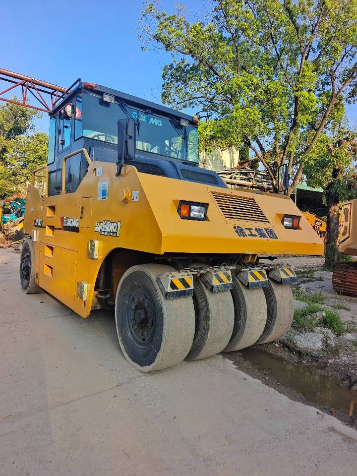 XCMG XP 263 - Pneumatic roller: picture 1 XCMG XP 263 - Pneumatic roller: picture 1
