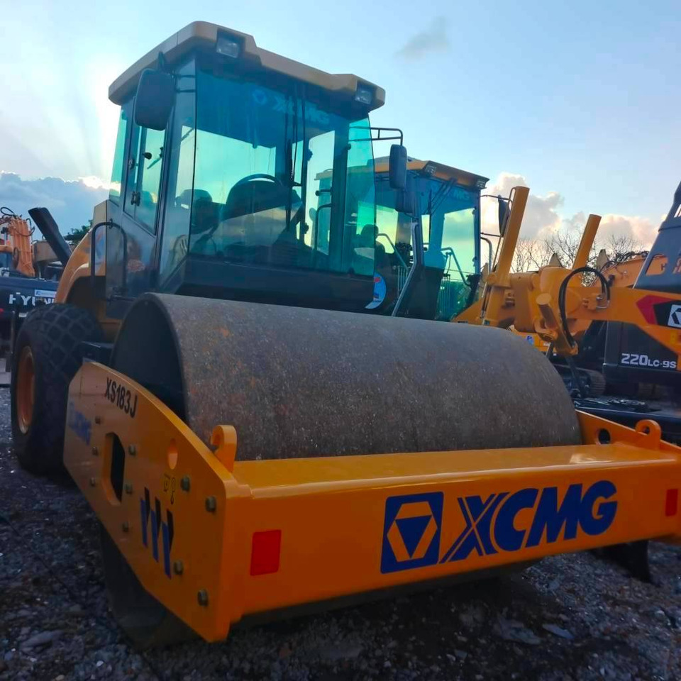 XCMG XS 183 J - Compactor: picture 5 XCMG XS 183 J - Compactor: picture 5