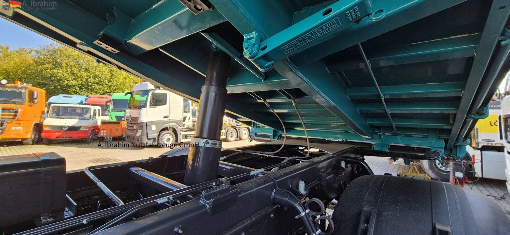 ANDERE Meiller 18t Aufbau sehr sauber Aufbau komplett - Tipper body: picture 3 ANDERE Meiller 18t Aufbau sehr sauber Aufbau komplett - Tipper body: picture 3