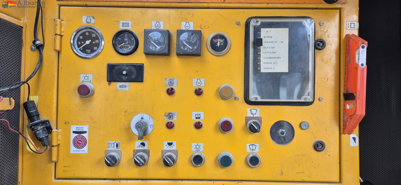 Hausherr HBM 80-1 Videos von Funktion vorhanden - Construction machinery: picture 5 Hausherr HBM 80-1 Videos von Funktion vorhanden - Construction machinery: picture 5