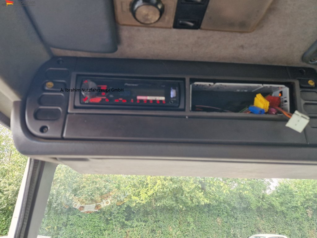 Daf CF 290 Wassertank 13500 L, Tank verzinkt Vorlauf- Lift- Lenkachse - Tank truck: picture 3 Daf CF 290 Wassertank 13500 L, Tank verzinkt Vorlauf- Lift- Lenkachse - Tank truck: picture 3