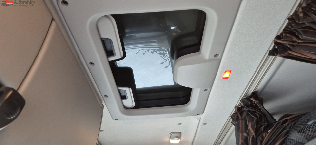 Daf XF 450 FAR Edscha Liftachse auch als Komplettzug !! - Curtainsider truck: picture 5 Daf XF 450 FAR Edscha Liftachse auch als Komplettzug !! - Curtainsider truck: picture 5