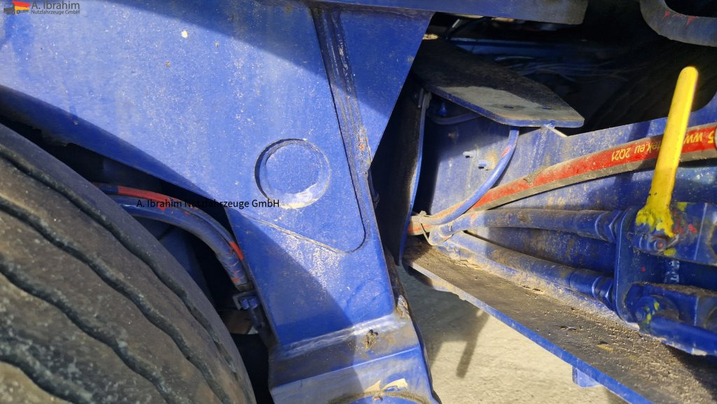 Faymonville Dollyachse, hydr. gelenkt mit Motor für Zwangslenkung - Low loader semi-trailer: picture 2 Faymonville Dollyachse, hydr. gelenkt mit Motor für Zwangslenkung - Low loader semi-trailer: picture 2