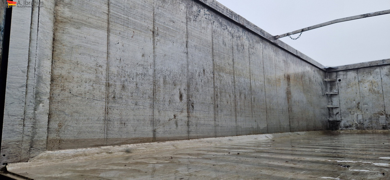 H&W 55 cbm kippmulde | Liftachse - Tipper semi-trailer: picture 4 H&W 55 cbm kippmulde | Liftachse - Tipper semi-trailer: picture 4