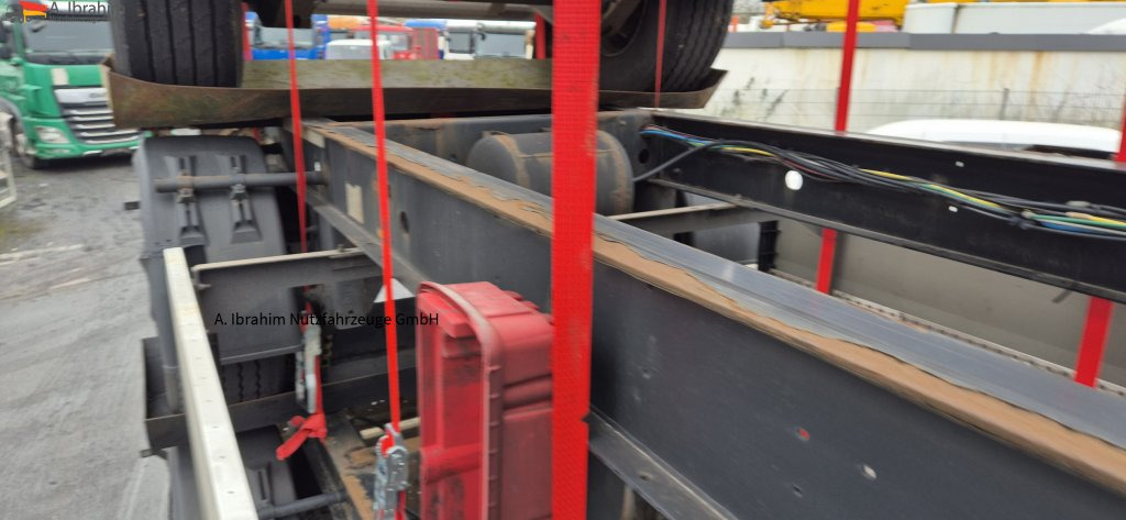Krone AZ 5x vorhanden SAF Achsen, fertig gestapelt - Container transporter/ Swap body trailer: picture 4 Krone AZ 5x vorhanden SAF Achsen, fertig gestapelt - Container transporter/ Swap body trailer: picture 4
