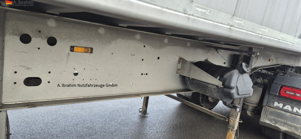 Langendorf SK39A0100A Unfallschaden!! hat gelegen. fahrbereit !!! - Tipper semi-trailer: picture 2 Langendorf SK39A0100A Unfallschaden!! hat gelegen. fahrbereit !!! - Tipper semi-trailer: picture 2