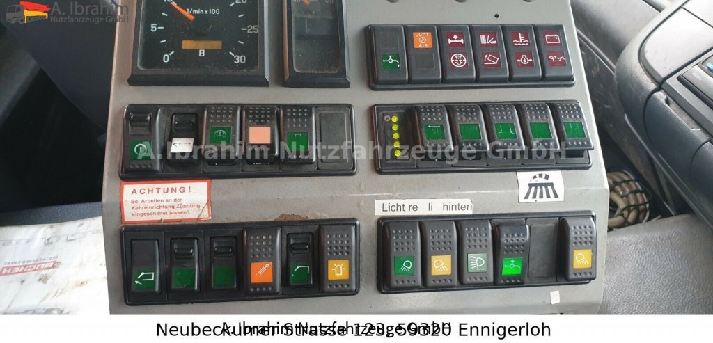 Road sweeper Mercedes-Benz 1823  DB 1823,Optifant 70, 3677 h Betriebsst., 2 Motors, 3 Pedals: picture 14