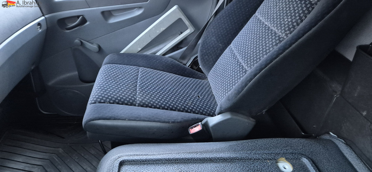 Mercedes-Benz 818L LBW, Luftfederung - Box van: picture 4 Mercedes-Benz 818L LBW, Luftfederung - Box van: picture 4