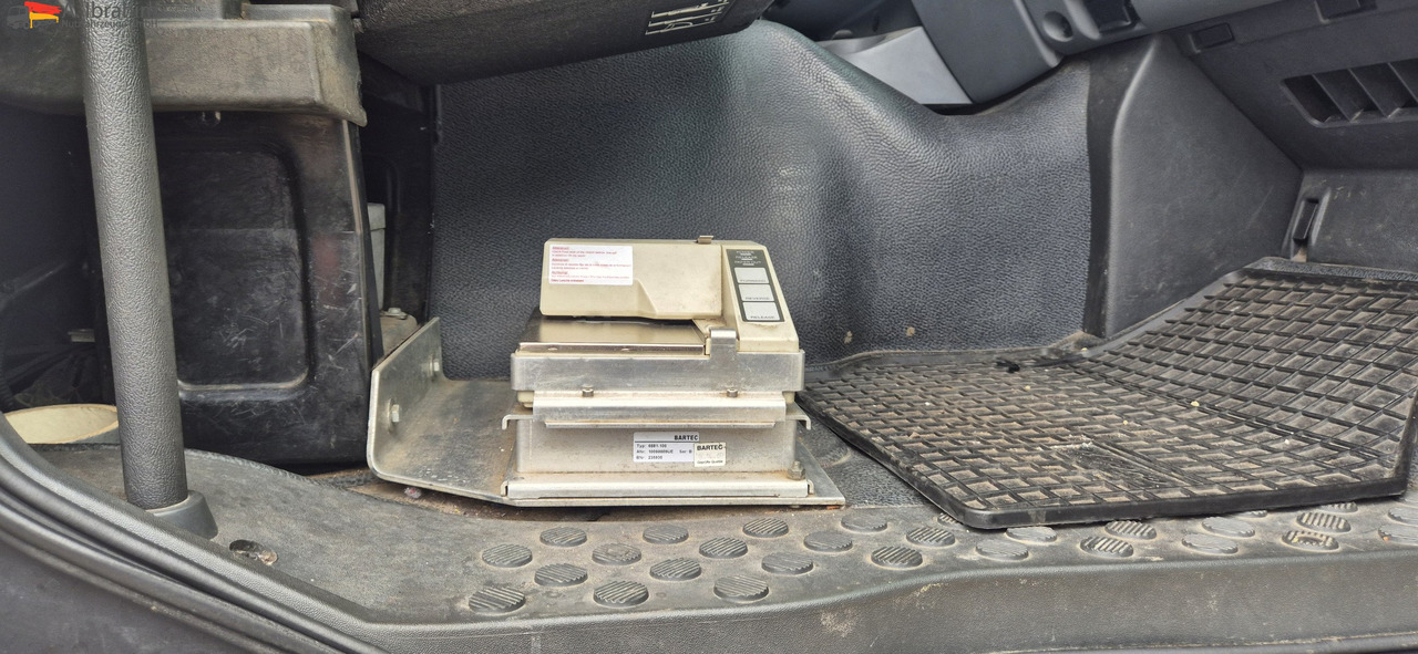 Mercedes-Benz Actros 2536 L 3 Kammern, 19500 L, mp3, Oben Unten Befüllung - Tank truck: picture 3 Mercedes-Benz Actros 2536 L 3 Kammern, 19500 L, mp3, Oben Unten Befüllung - Tank truck: picture 3