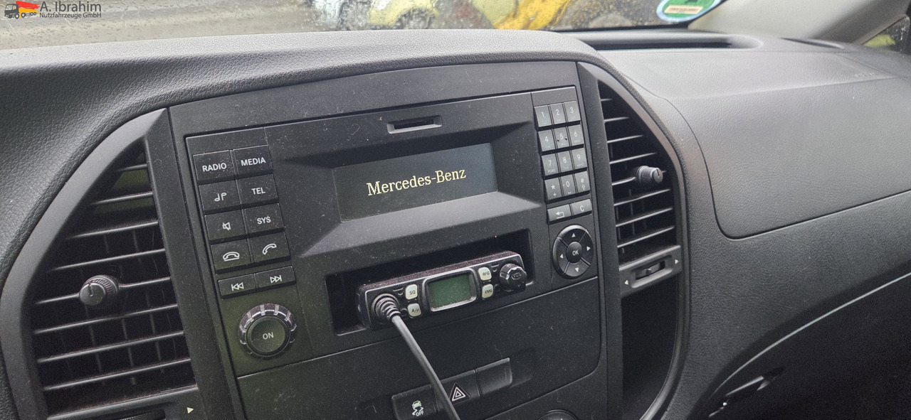 Mercedes-Benz Vito Tourer BF 3-GST Zeichen Anlage 3050 kg zzGw - Vending truck: picture 2 Mercedes-Benz Vito Tourer BF 3-GST Zeichen Anlage 3050 kg zzGw - Vending truck: picture 2