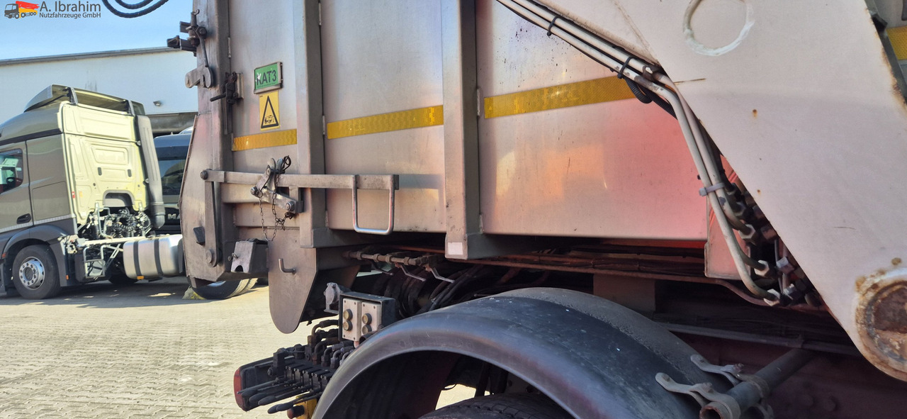 Scania P 380 Edelstahlkipper Tierentsorgung on lease Scania P 380 Edelstahlkipper Tierentsorgung: picture 6 Scania P 380 Edelstahlkipper Tierentsorgung on lease Scania P 380 Edelstahlkipper Tierentsorgung: picture 6