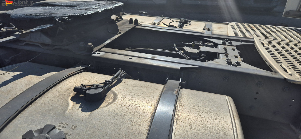 Daf XF 480 FT einsatzbereit Vollspoiler, Retarder 2xTank - Tractor unit: picture 3 Daf XF 480 FT einsatzbereit Vollspoiler, Retarder 2xTank - Tractor unit: picture 3