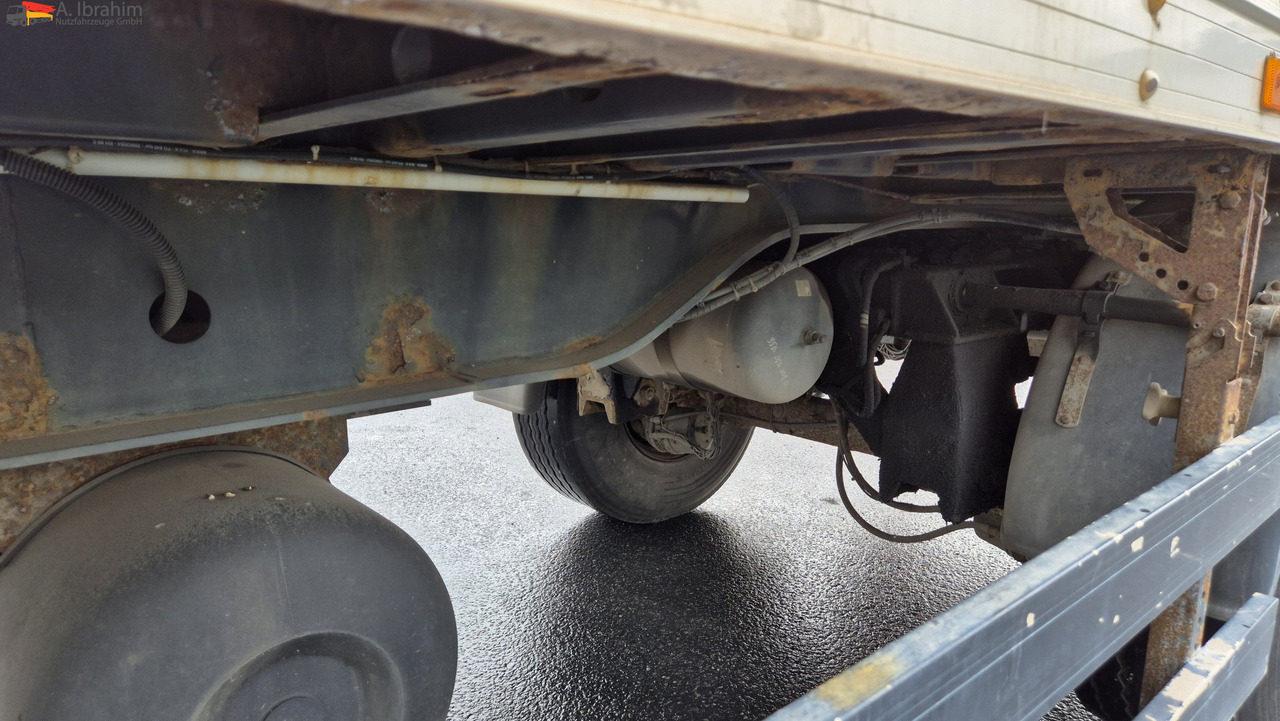 Wagen Meyer MSK 10 LBW | Mitsubishi TSV2000D - Refrigerator semi-trailer: picture 3 Wagen Meyer MSK 10 LBW | Mitsubishi TSV2000D - Refrigerator semi-trailer: picture 3