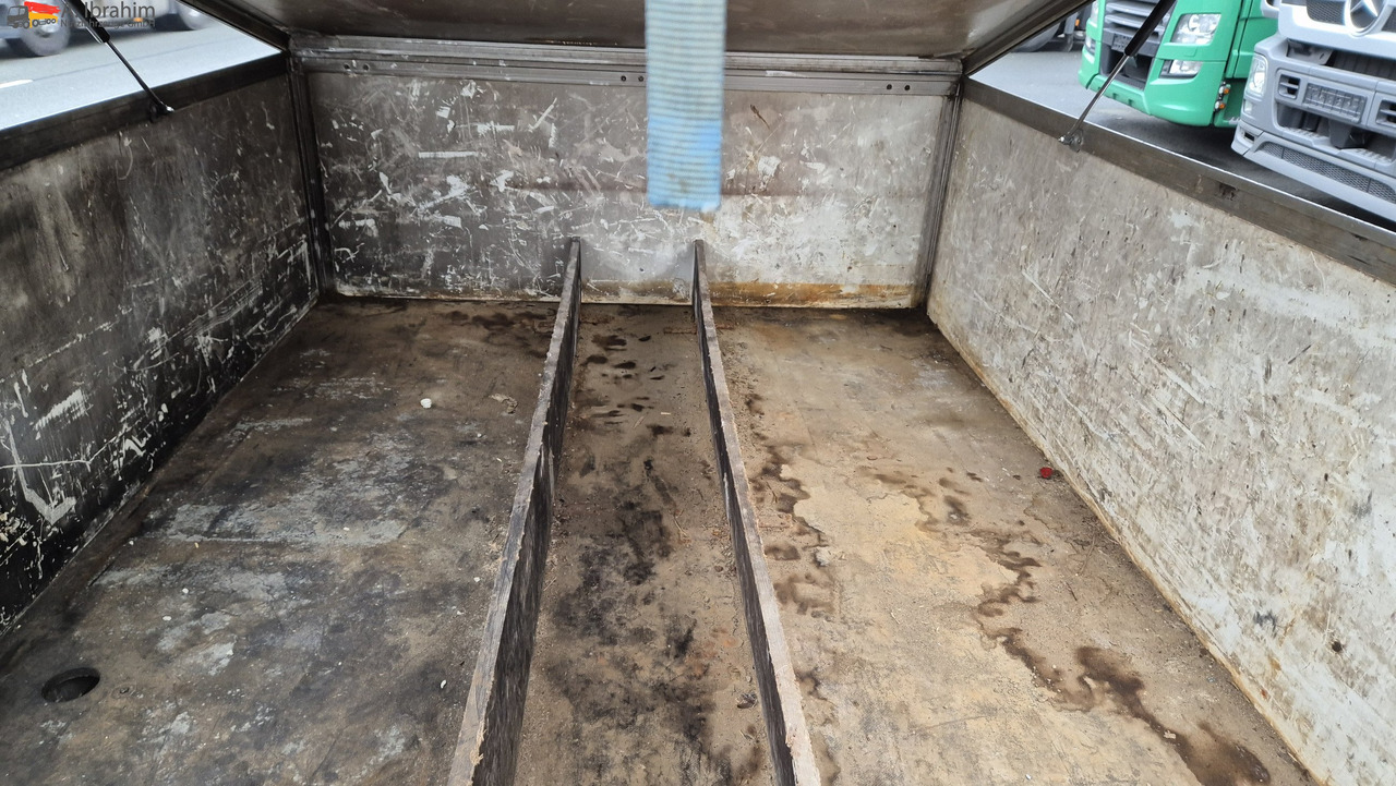 Closed box trailer Wagenbouw Hapert K2700 Deichsel verstellbar: picture 7 Closed box trailer Wagenbouw Hapert K2700 Deichsel verstellbar: picture 7