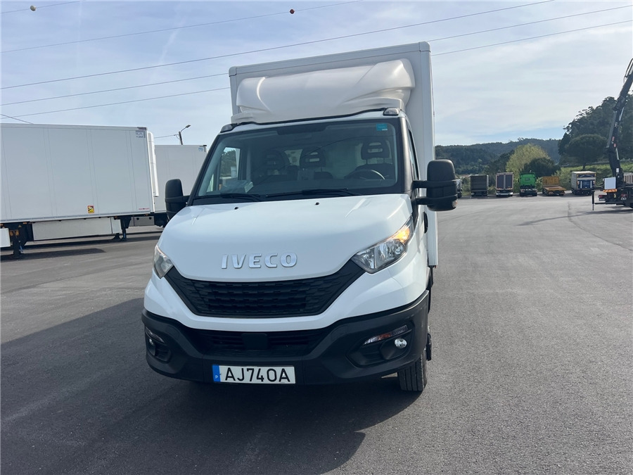 Iveco 35C16 - Box van: picture 2 Iveco 35C16 - Box van: picture 2