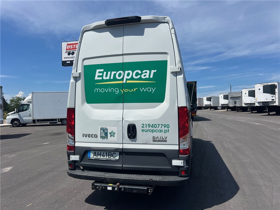 Iveco 35C16HA8V - Panel van: picture 5 Iveco 35C16HA8V - Panel van: picture 5