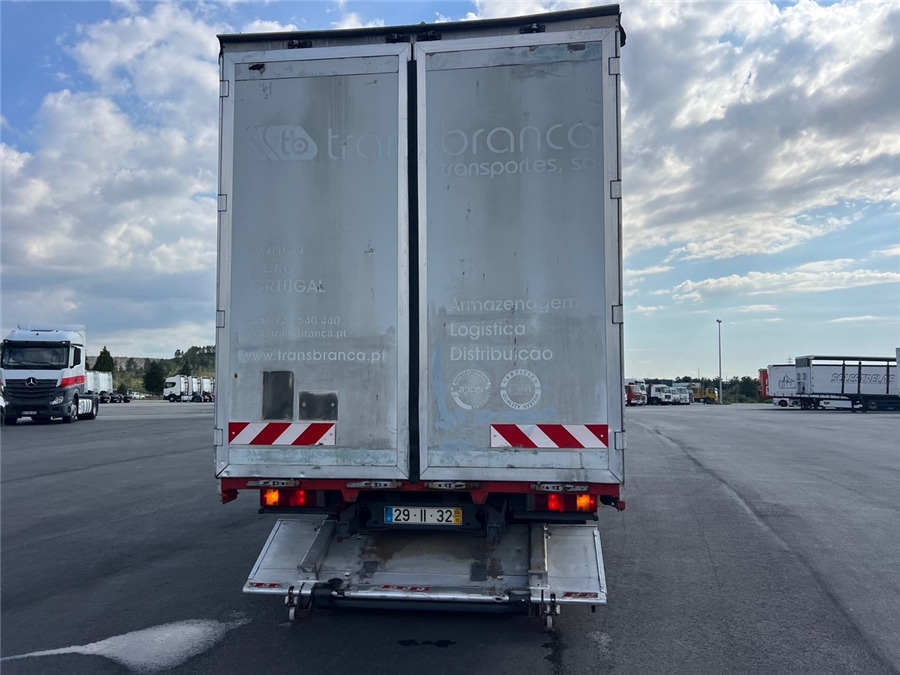 Iveco ML 120EP22 H ES - Curtainsider truck: picture 5 Iveco ML 120EP22 H ES - Curtainsider truck: picture 5