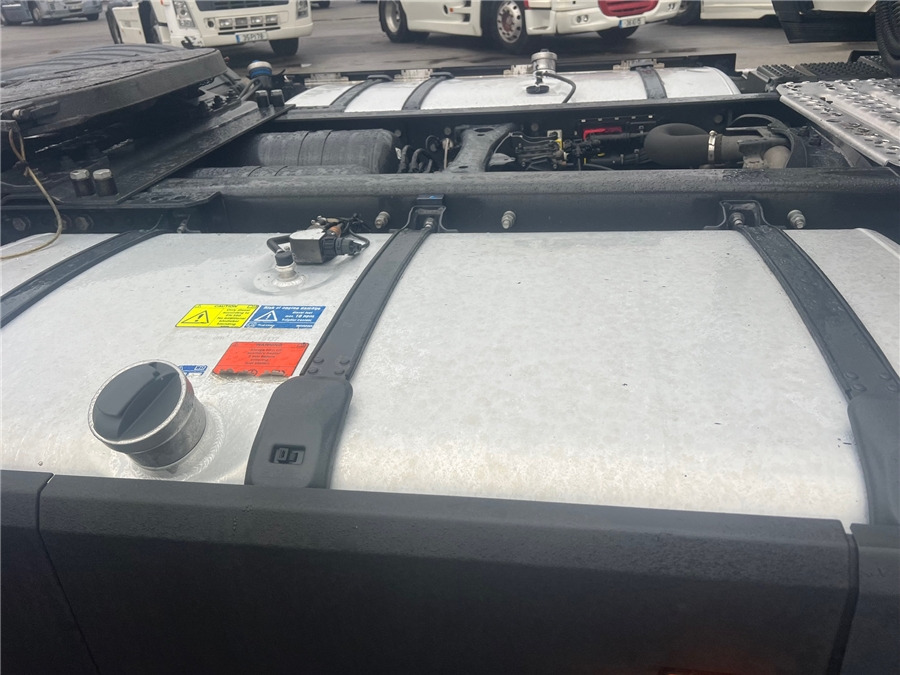 Tractor unit Scania R450 / RETARDER: picture 9