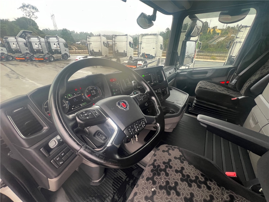 Tractor unit Scania R450 / RETARDER: picture 19