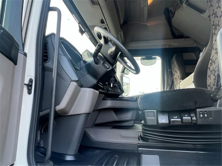 Scania R500 - Tractor unit: picture 5 Scania R500 - Tractor unit: picture 5