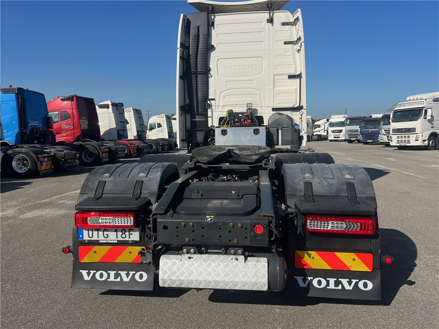 Volvo FH 540 - Tractor unit: picture 5 Volvo FH 540 - Tractor unit: picture 5