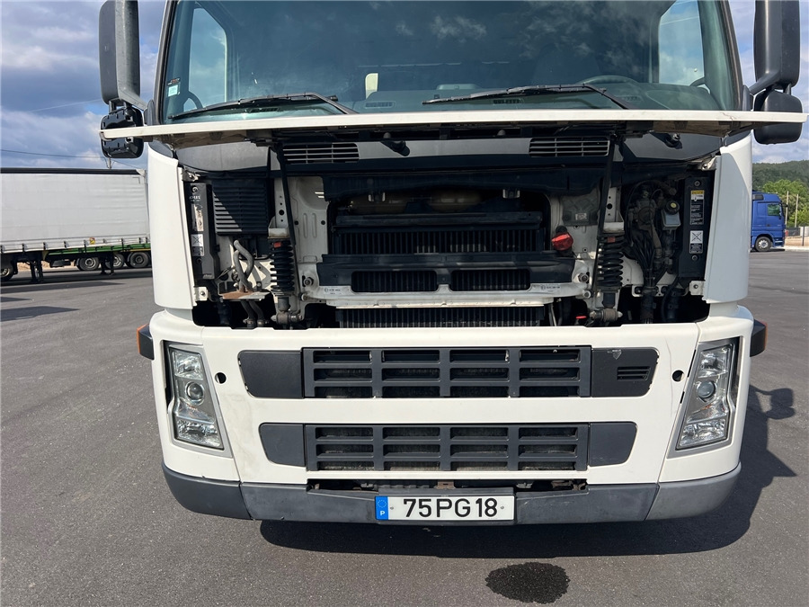 Refrigerator truck Volvo FM 9: picture 10 Refrigerator truck Volvo FM 9: picture 10