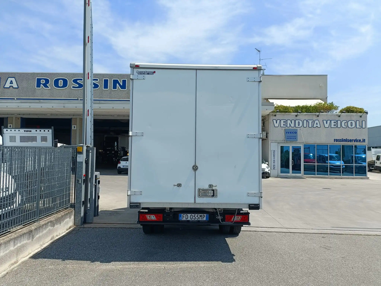 FORD TRANSIT FURGONATO BOX - Box van: picture 3 FORD TRANSIT FURGONATO BOX - Box van: picture 3