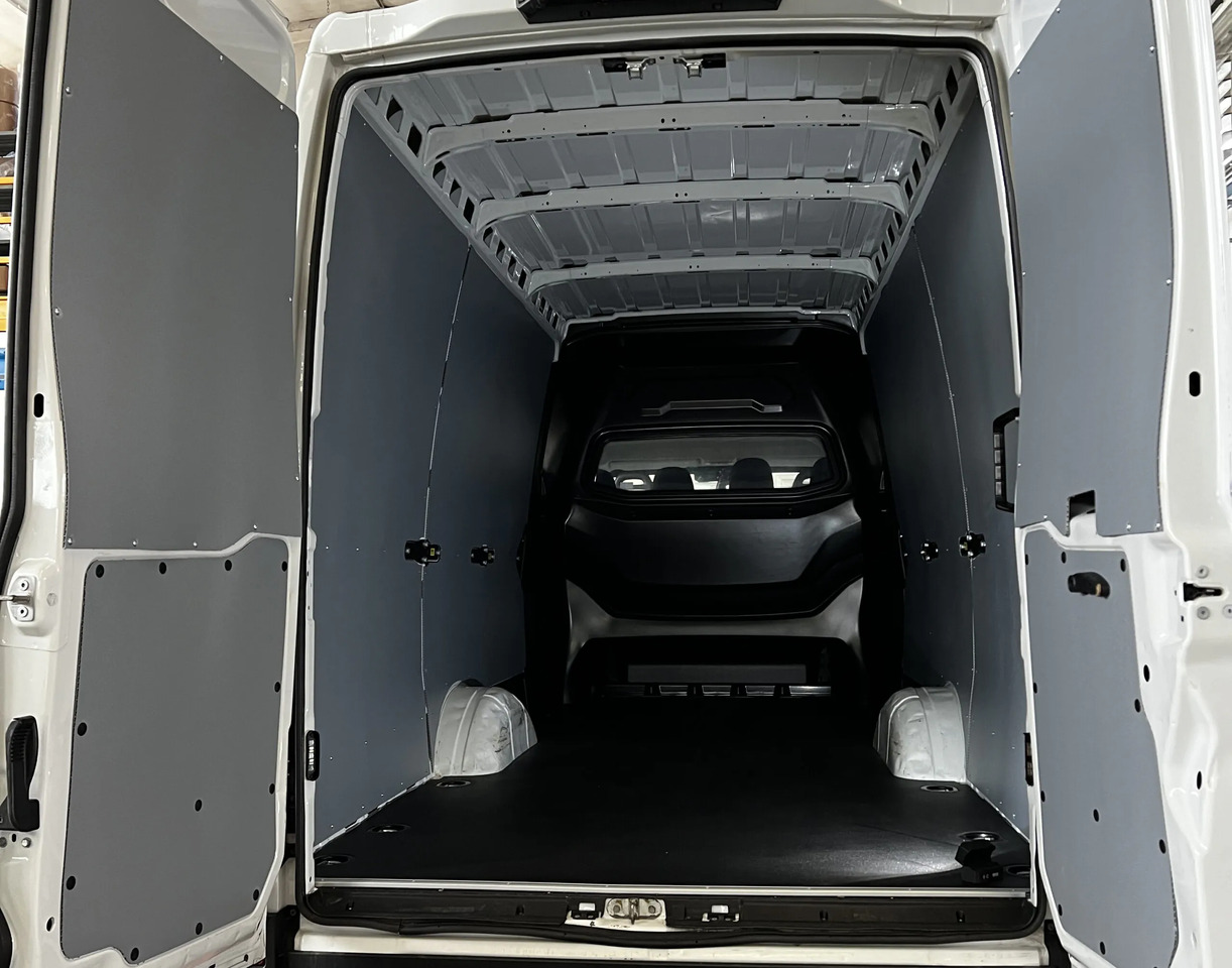 IVECO DAILY 35S16 V - Minibus, Passenger van: picture 3 IVECO DAILY 35S16 V - Minibus, Passenger van: picture 3