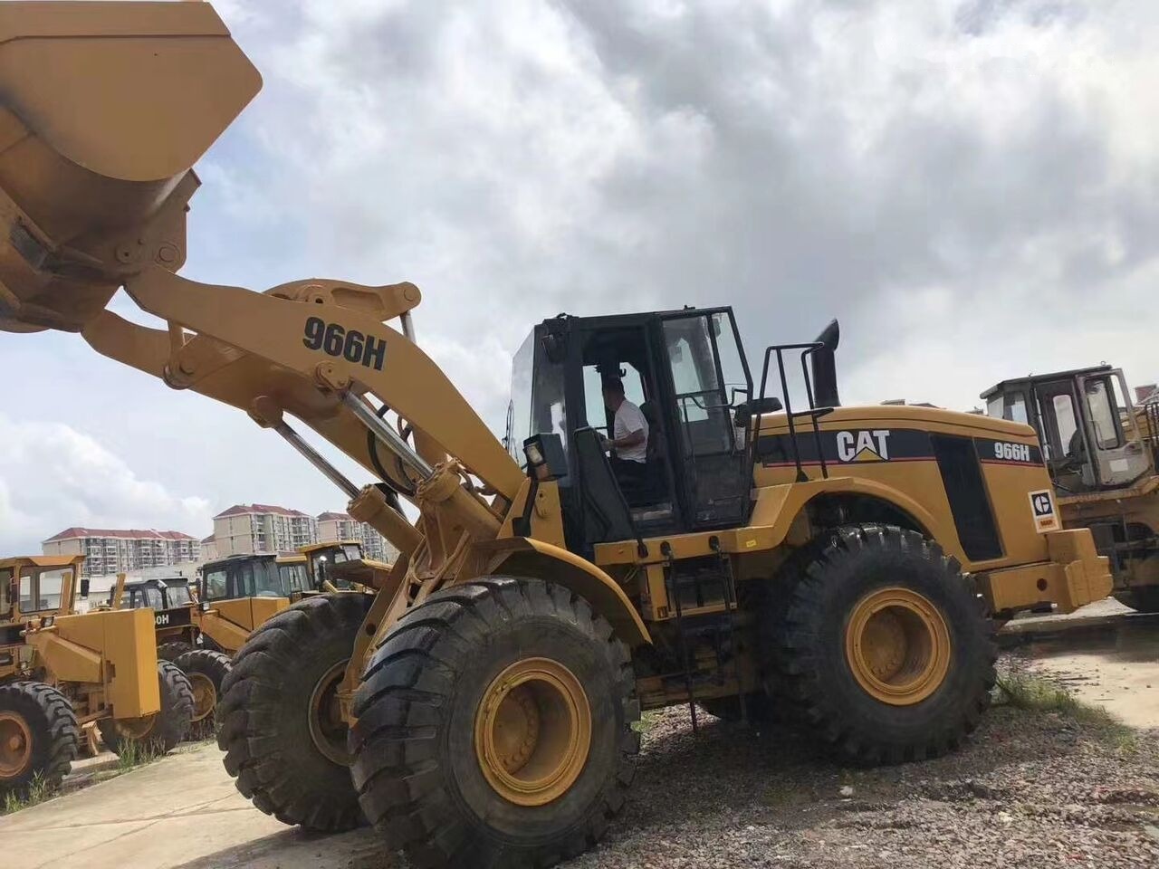 Caterpillar 966H - Wheel loader: picture 4 Caterpillar 966H - Wheel loader: picture 4