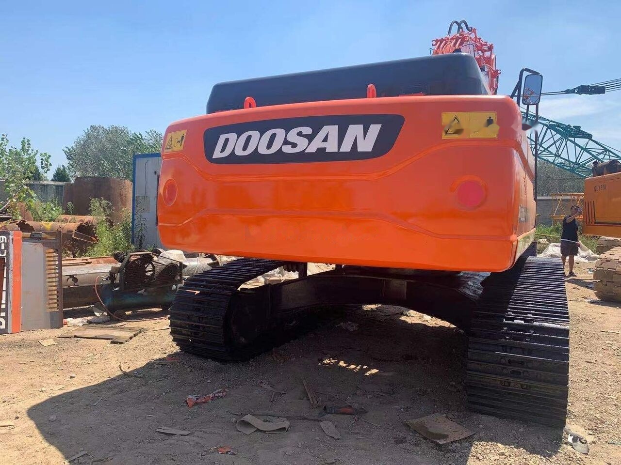 Doosan DX300 - Crawler excavator: picture 1 Doosan DX300 - Crawler excavator: picture 1