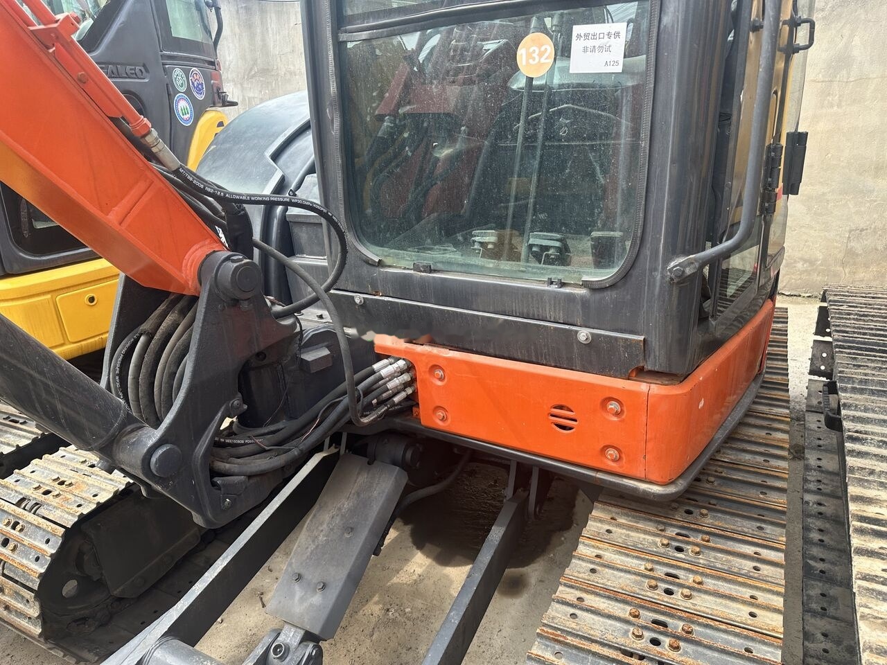 Hitachi ZX50U-2 - Mini excavator: picture 5 Hitachi ZX50U-2 - Mini excavator: picture 5