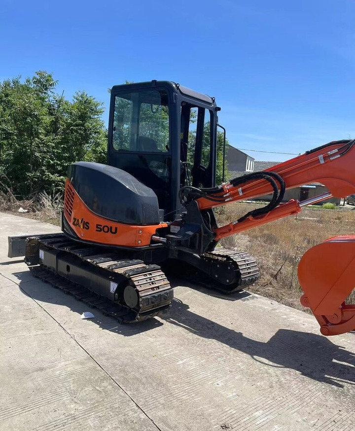Hitachi ZX50U - Mini excavator: picture 2 Hitachi ZX50U - Mini excavator: picture 2