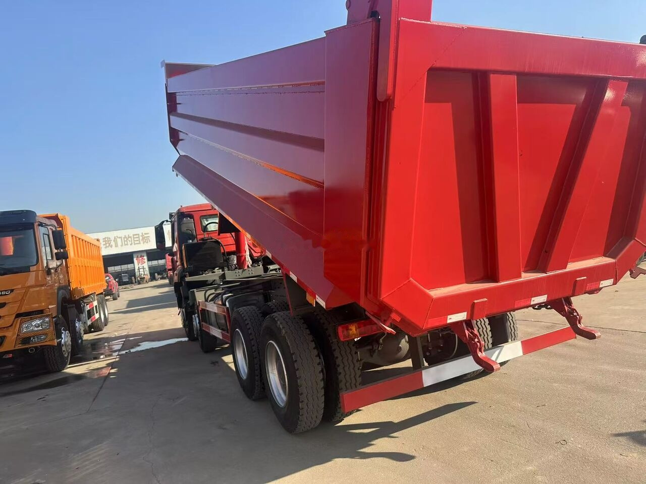 New Tipper Howo NX series: picture 6 New Tipper Howo NX series: picture 6