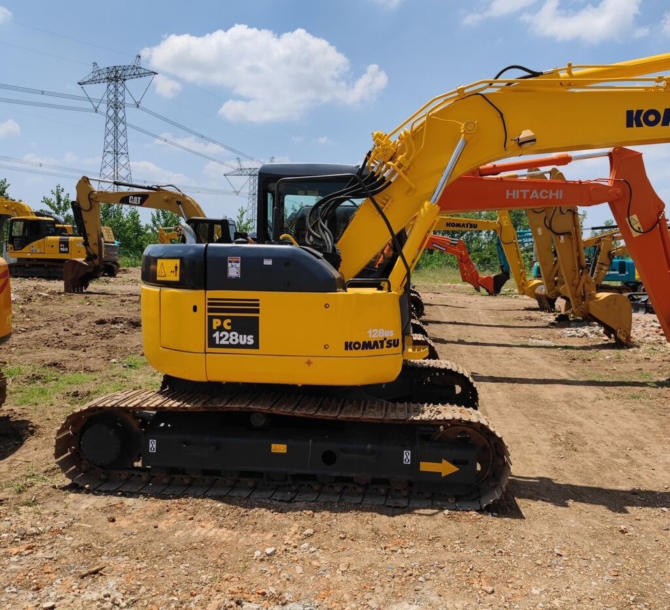 Komatsu PC128US - Crawler excavator: picture 3 Komatsu PC128US - Crawler excavator: picture 3