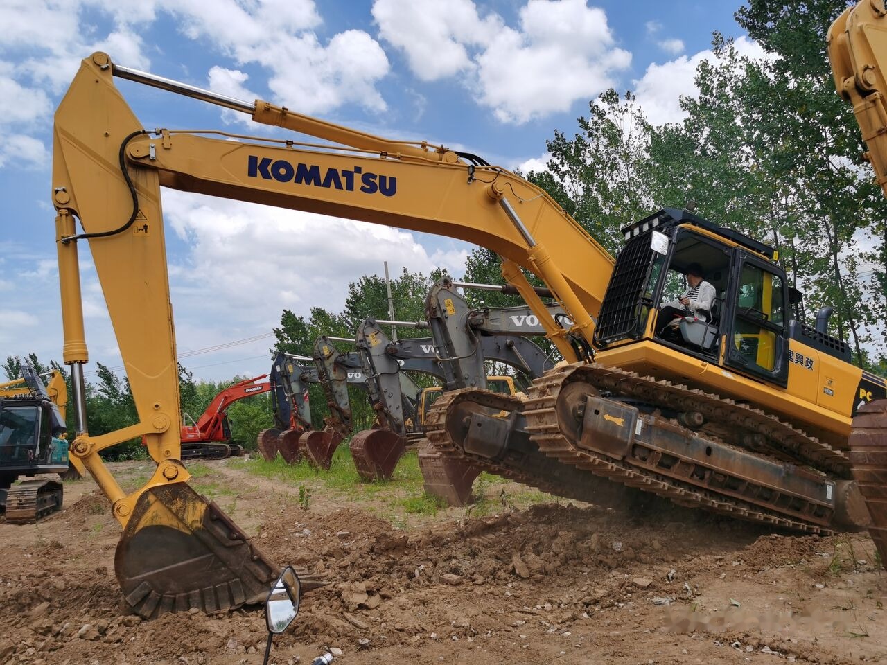 Komatsu PC450-8 - Crawler excavator: picture 2 Komatsu PC450-8 - Crawler excavator: picture 2