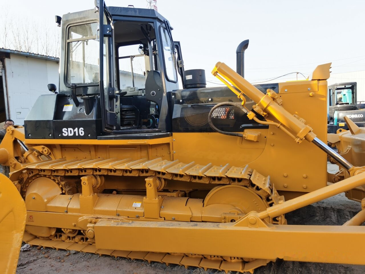 Shantui S16 - Bulldozer: picture 1 Shantui S16 - Bulldozer: picture 1