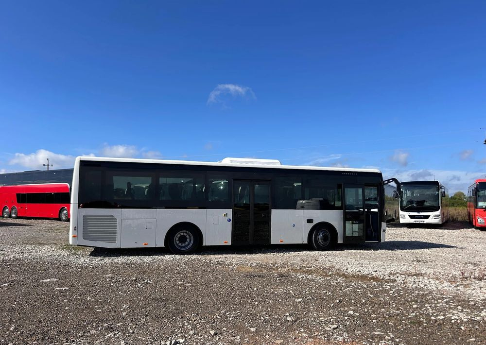 Iveco Crossway LE 10.8 - City bus: picture 4 Iveco Crossway LE 10.8 - City bus: picture 4