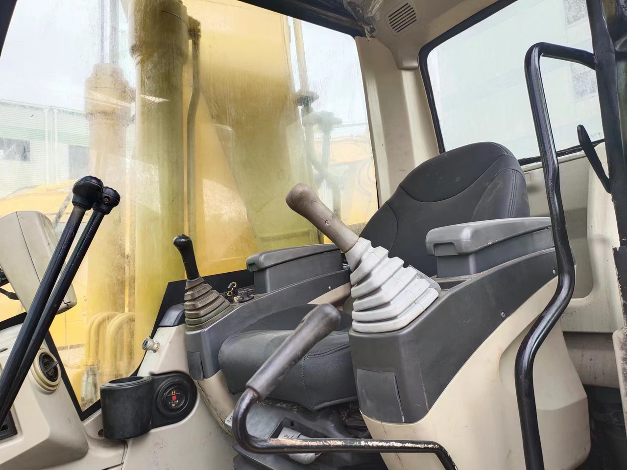 CATERPILLAR 320C - Crawler excavator: picture 5 CATERPILLAR 320C - Crawler excavator: picture 5