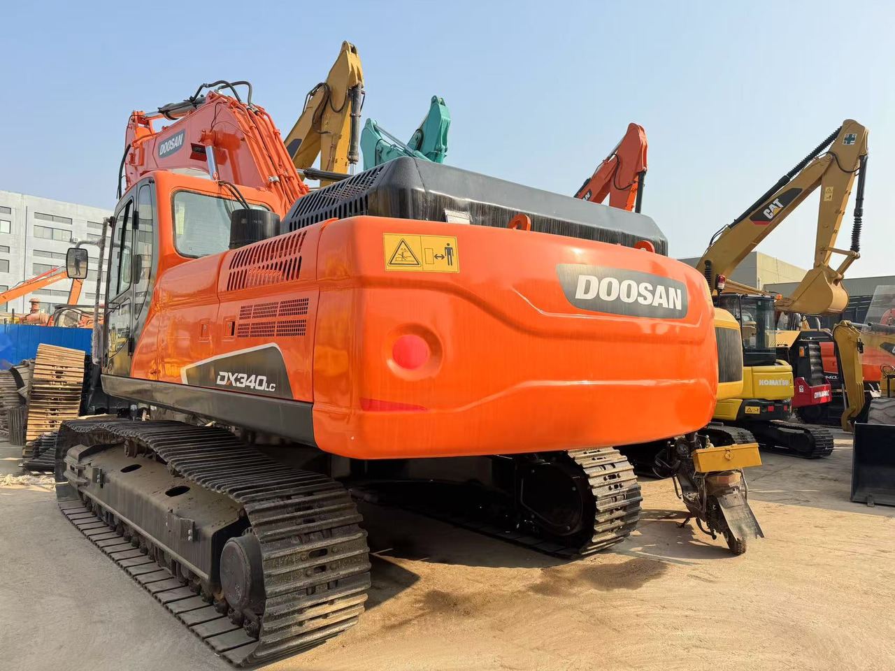 DOOSAN DX340LC - Crawler excavator: picture 1 DOOSAN DX340LC - Crawler excavator: picture 1