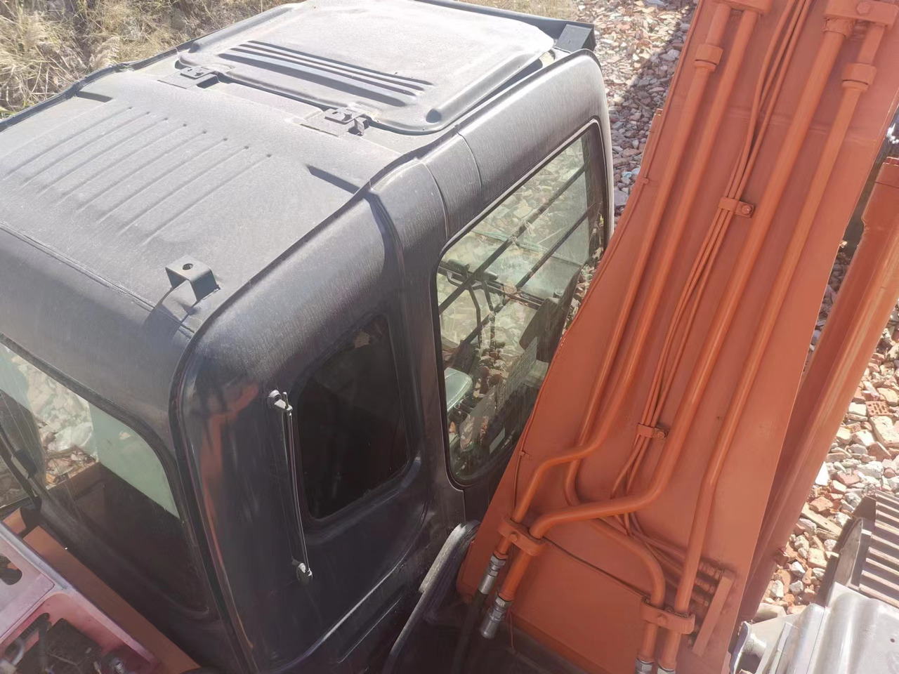 HITACHI ZX200 - Crawler excavator: picture 5 HITACHI ZX200 - Crawler excavator: picture 5