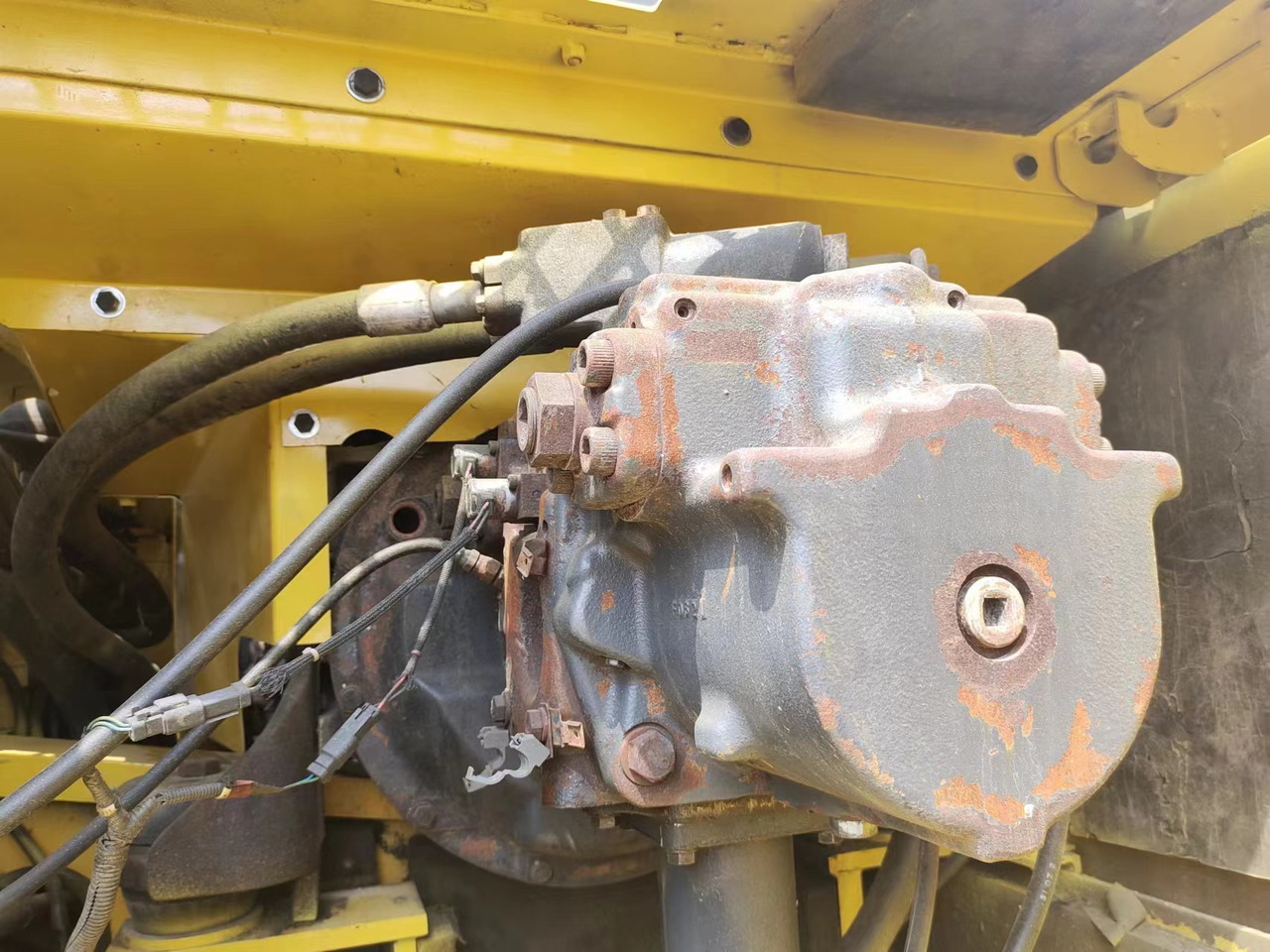 KOMATSU PC400-8R - Crawler excavator: picture 5 KOMATSU PC400-8R - Crawler excavator: picture 5