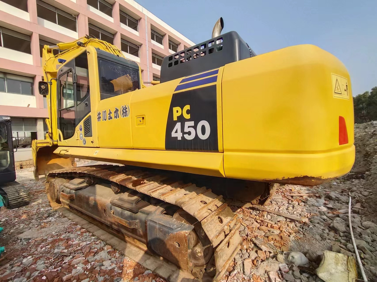 KOMATSU pc450-8 - Crawler excavator: picture 3 KOMATSU pc450-8 - Crawler excavator: picture 3