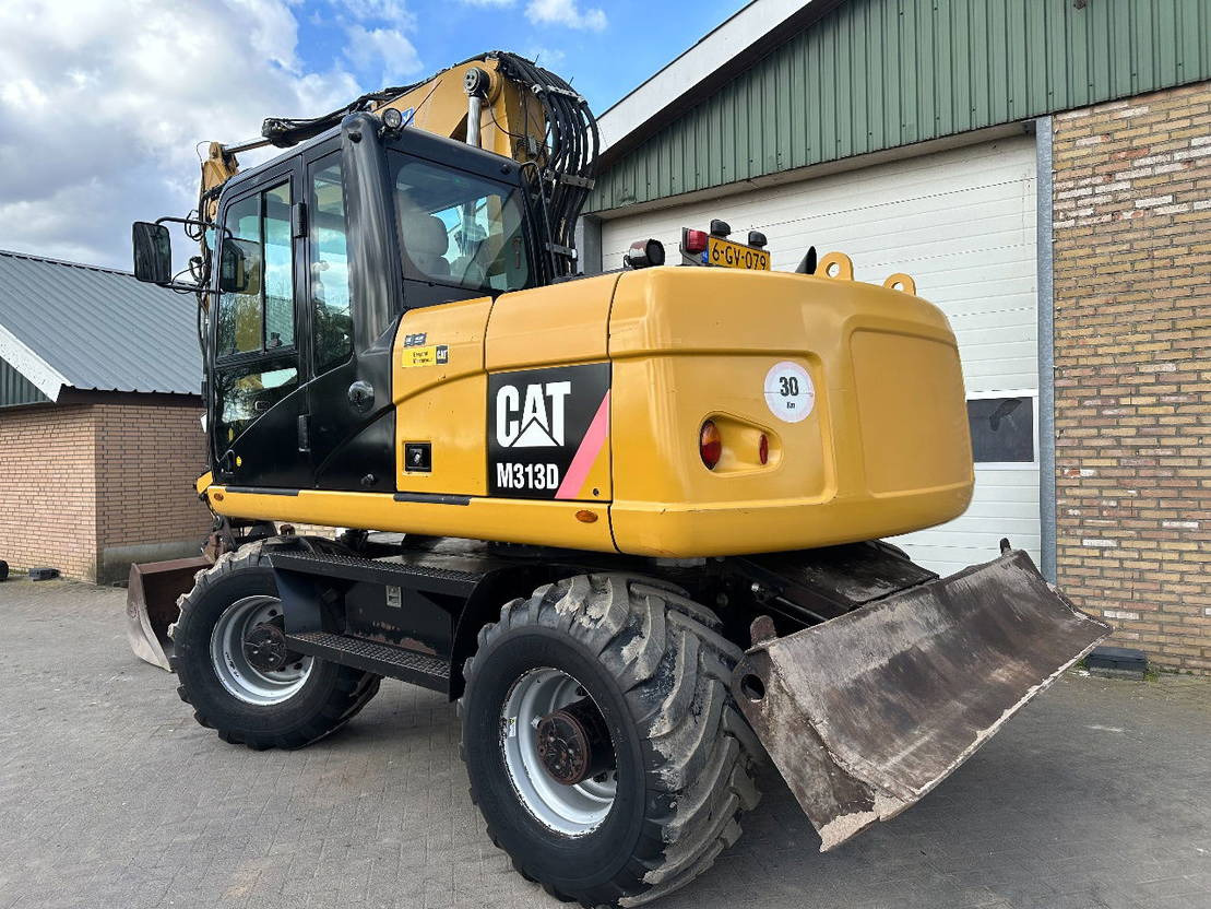 Caterpillar M313D - Wheel excavator: picture 3 Caterpillar M313D - Wheel excavator: picture 3