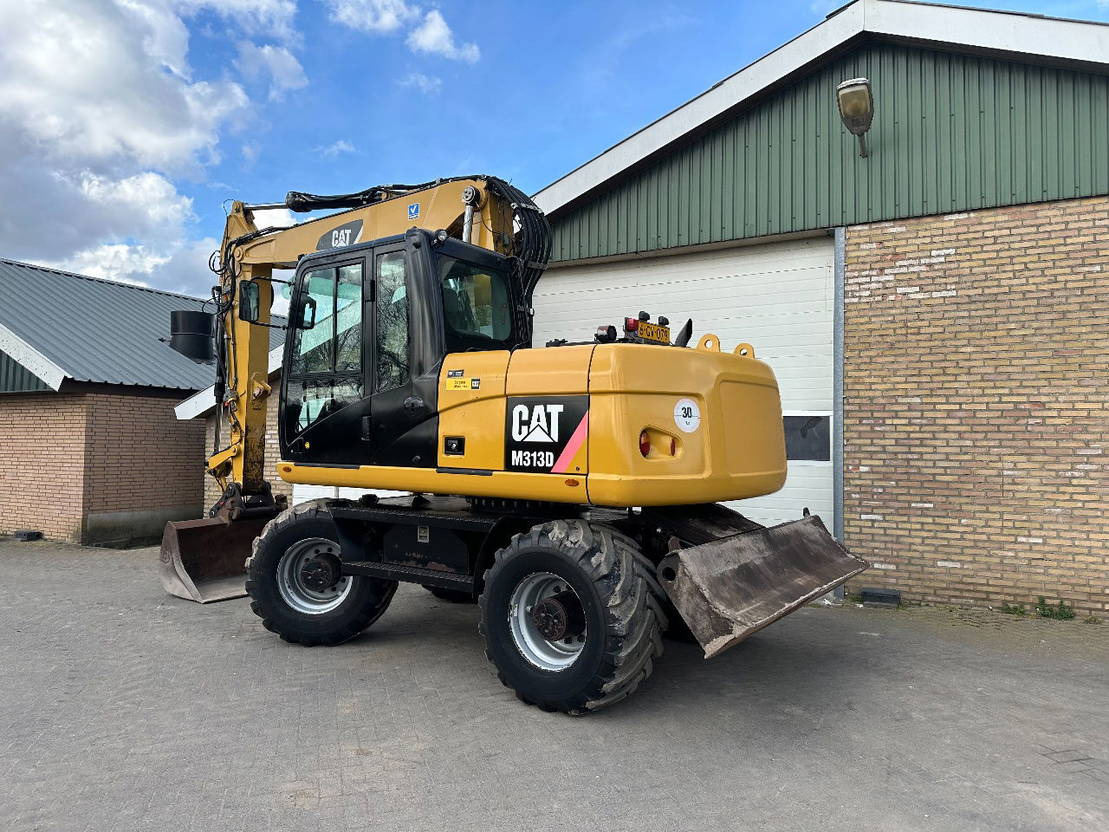 Caterpillar M313D - Wheel excavator: picture 2 Caterpillar M313D - Wheel excavator: picture 2