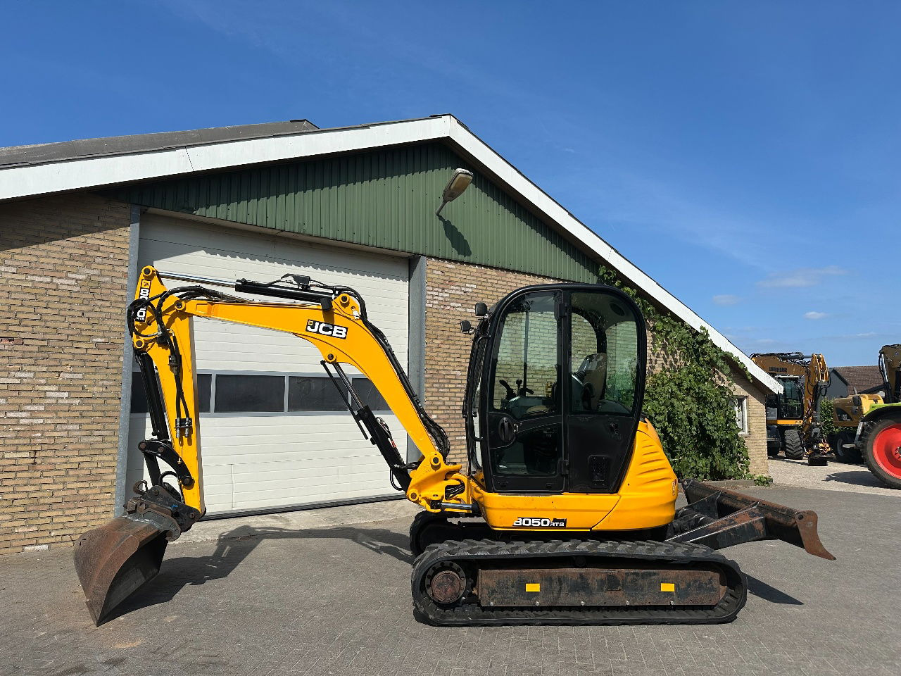 JCB 8050 - Mini excavator: picture 2 JCB 8050 - Mini excavator: picture 2