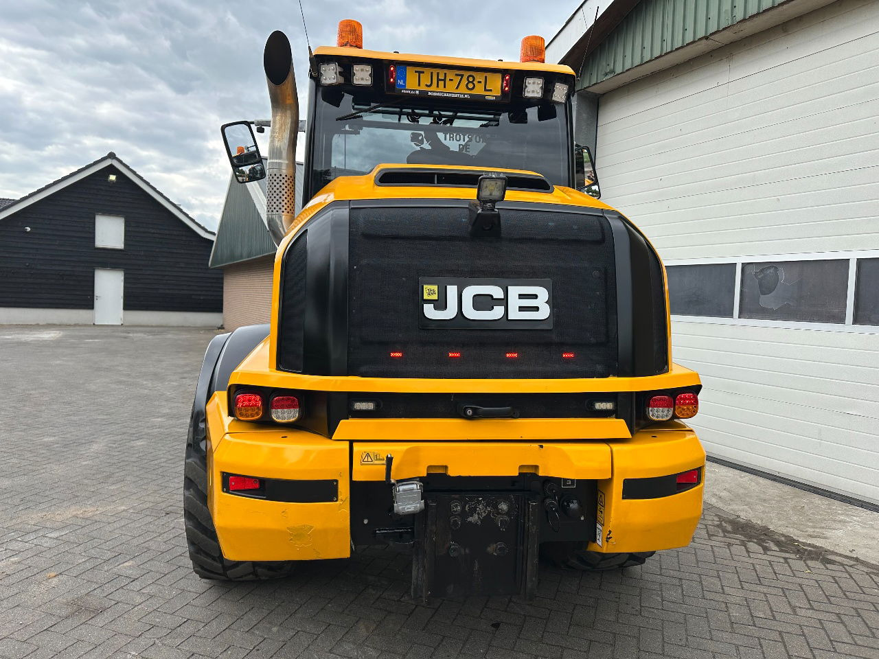 JCB TM320S sv - Telescopic wheel loader: picture 4 JCB TM320S sv - Telescopic wheel loader: picture 4